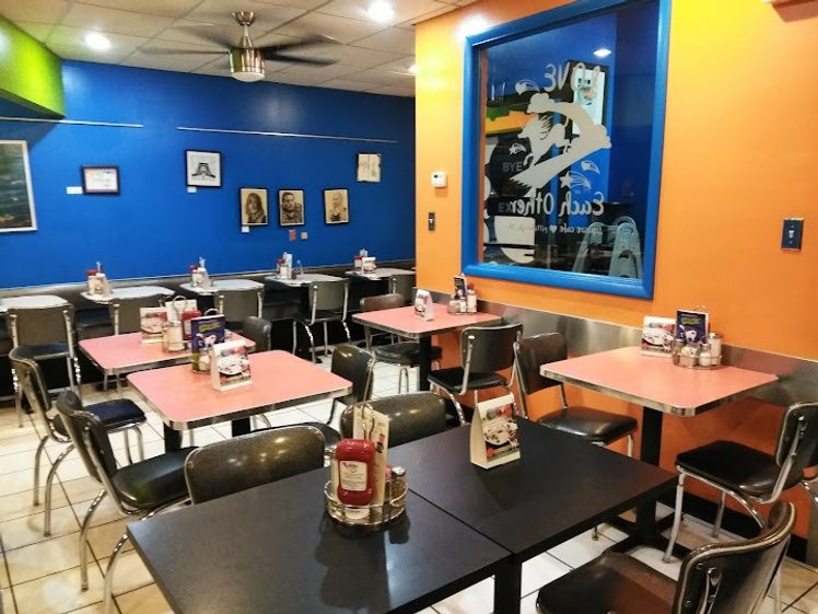 Square Cafe