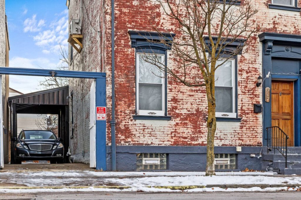 165528 420300 XLQoDznhUrDa8akLkTMevfjjIs6iGb2CY6HDbQsmdEg 6892358606bec.jpg