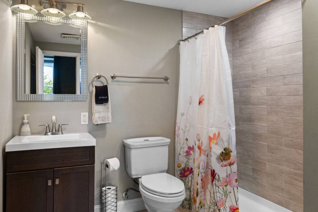 165528 420301 66iTAdLuz1R4cOir IB29sBXPoutqw04N0uBoV7 j I 689235460311b.jpg